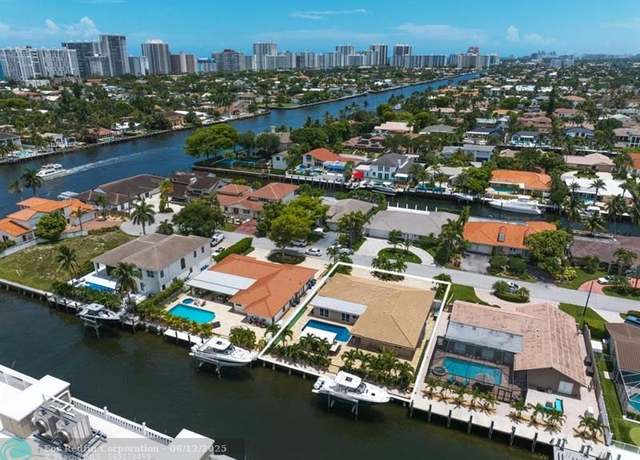 Property at 3071 NE 47th St, Fort Lauderdale, FL 33308, 3 beds, 3 baths