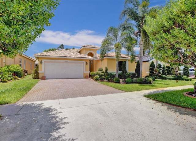 Property at 13129 SW 32nd St, Miramar, FL 33027, 3 beds, 2 baths