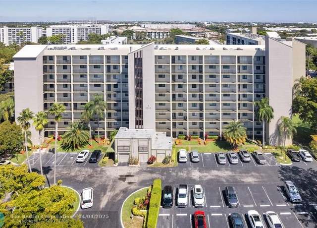 Property at 2205 S Cypress Bend Dr #104, Pompano Beach, FL 33069, 2 beds, 2 baths