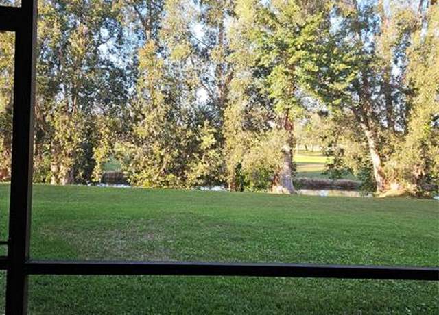 Property at 10601 NW 11th St #10601, Hollywood, FL 33026, 2 beds, 2 baths