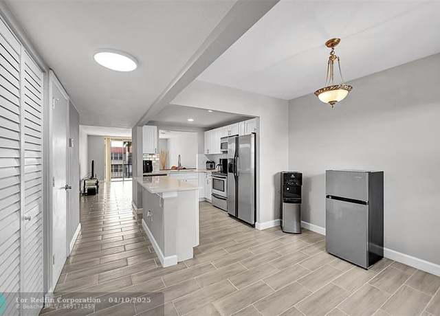 Property at 777 S Federal Hwy Unit E301, Pompano Beach, FL 33062, 2 beds, 2 baths