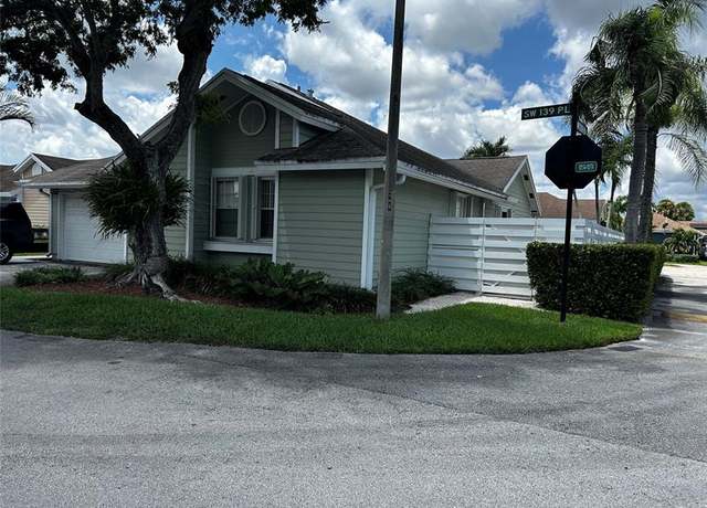 Property at 10184 SW 139th Pl, Miami, FL 33186, 4 beds, 2 baths