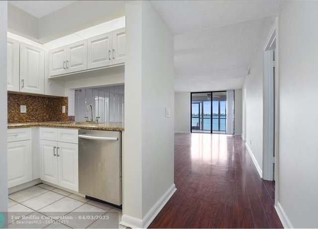 Property at 109 Lake Emerald Dr #110, Oakland Park, FL 33309, 2 beds, 2 baths
