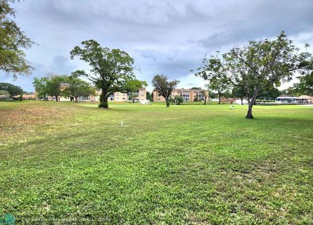 Property at 9521 Sunrise Lakes Blvd #103, Sunrise, FL 33322, 2 beds, 2 baths