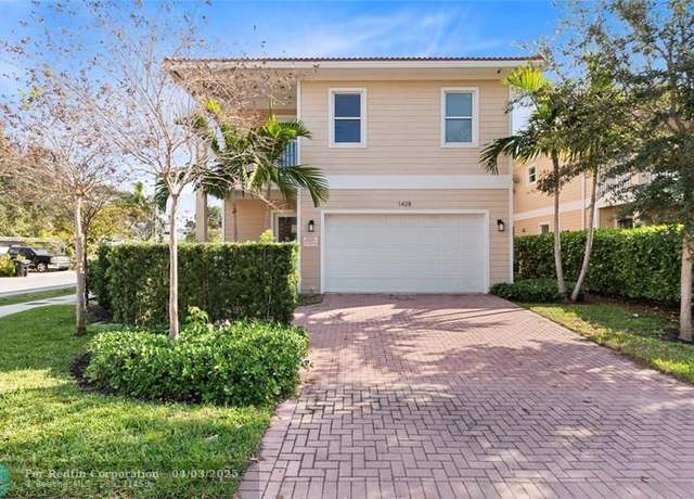 Property at 1428 SW 4th Ave #1428, Fort Lauderdale, FL 33315, 4 beds, 3.5 baths