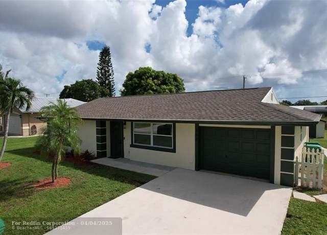Property at 463 NW Ravenswood Ln, Port St. Lucie, FL 34983, 4 beds, 3 baths