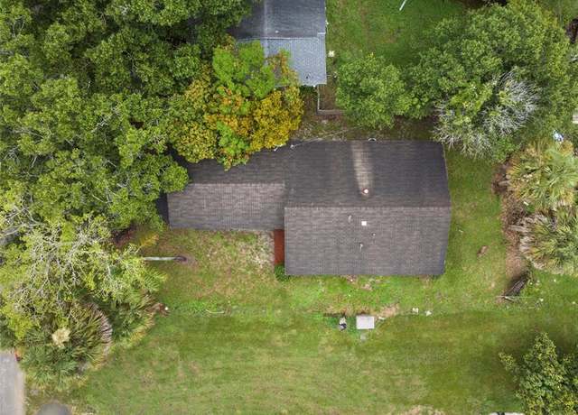 Property at 4404 35th Ave, Vero Beach, FL 32967, 2 beds, 1.5 baths