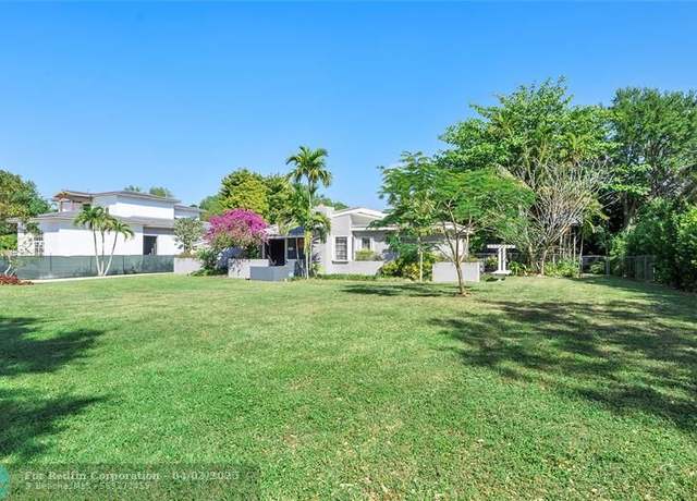 Property at 8325 SW 68th St, Miami, FL 33143, 2 beds, 2 baths
