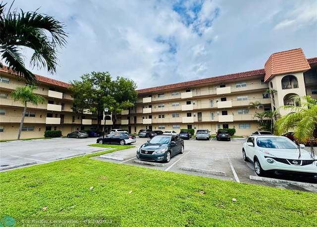 Property at 6061 N Falls Cir Dr #302, Lauderhill, FL 33319, 2 beds, 2 baths
