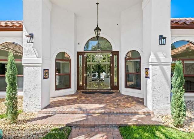 Property at 8618 Sawpine Rd, Delray Beach, FL 33446, 5 beds, 5 baths