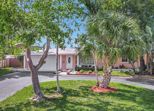 Property at 5409 NE 21st Ter, Fort Lauderdale, FL 33308, 3 beds, 3 baths