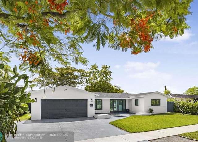 Property at 3905 SW 125th Ave, Miami, FL 33175, 3 beds, 2 baths