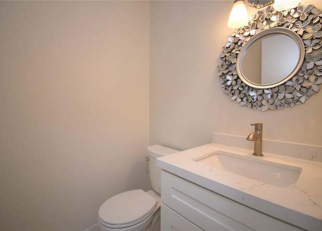 Property at 2220 NE 68th St #1007, Fort Lauderdale, FL 33308, 1 bed, 1.5 baths