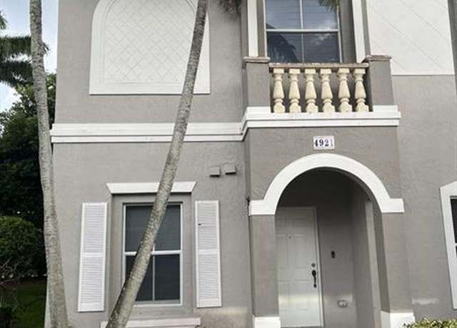 Property at 4921 SW 140th Ter #1, Miramar, FL 33027, 3 beds, 2.5 baths