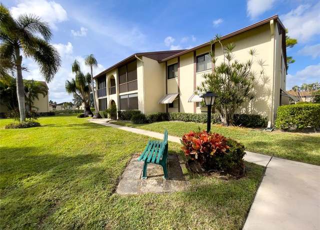 Property at 329 Knotty Pine Cir Unit C2, Green Acres, FL 33463, 2 beds, 2 baths