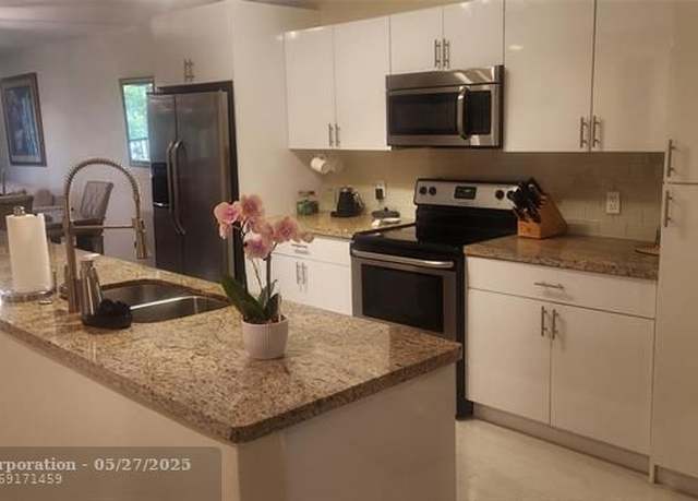 Property at 1600 SW 127th Way Unit 208C, Pembroke Pines, FL 33027, 2 beds, 2 baths