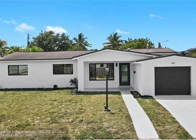 Property at 48 SE 7th St, Hollywood, FL 33004, 4 beds, 3 baths