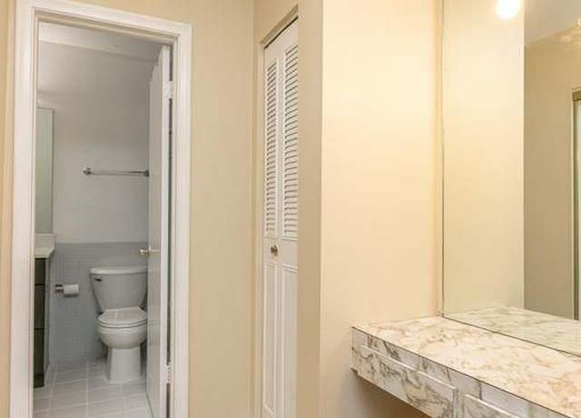 Property at 2060 NW 48th Ter #310, Lauderhill, FL 33313, 1 bed, 1 bath