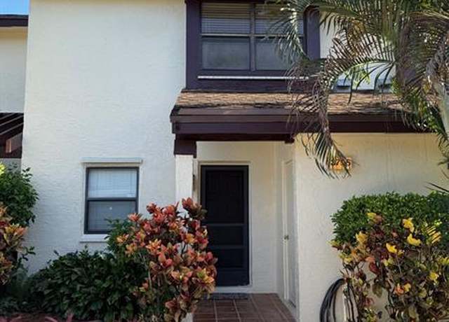 Property at 3755 Carambola Cir N #3755, Coconut Creek, FL 33066, 2 beds, 2.5 baths