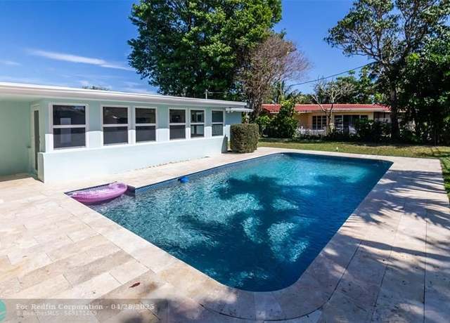 Property at 1104 SE 7th St, Deerfield Beach, FL 33441, 4 beds, 2 baths