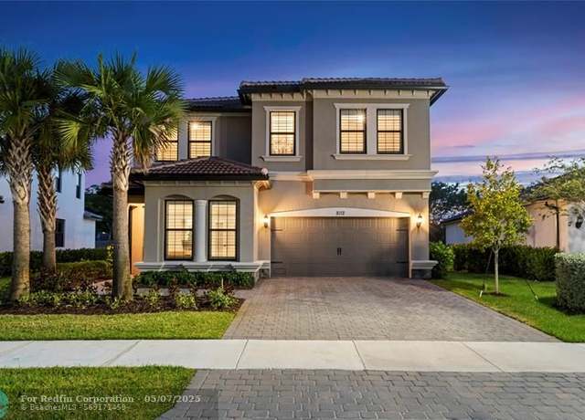 Property at 8112 NW 78th St, Tamarac, FL 33321, 4 beds, 2.5 baths