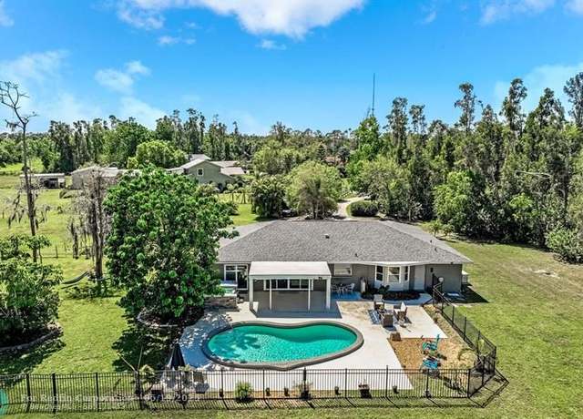 Property at 6481 Quail Hollow Ln, FL 33912, 4 beds, 3 baths