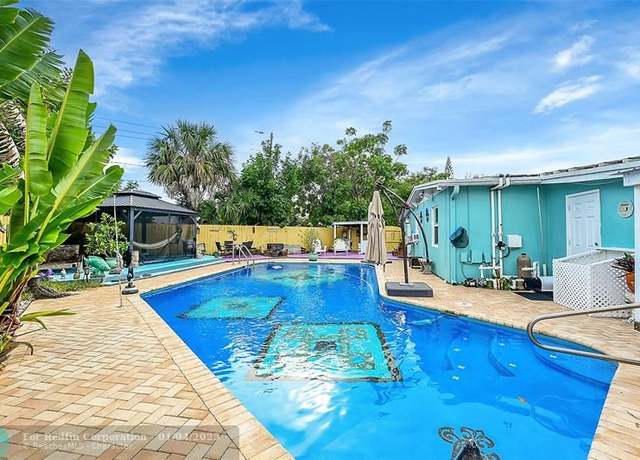 Property at 264 NE 44th Ct, Deerfield Beach, FL 33064, 4 beds, 3 baths