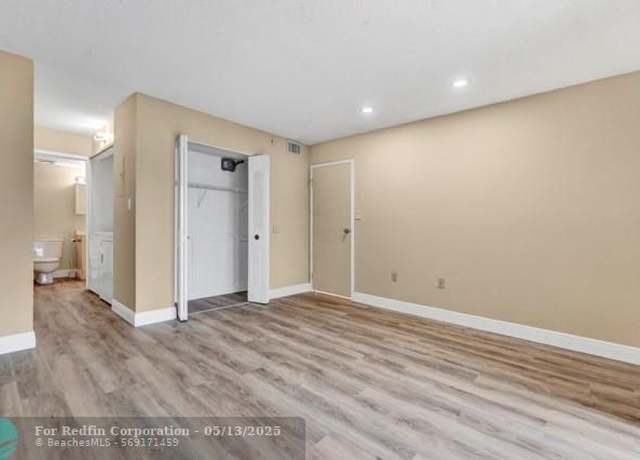 Property at 5767 Washington St Unit F-21, Hollywood, FL 33023, 1 bed, 1 bath
