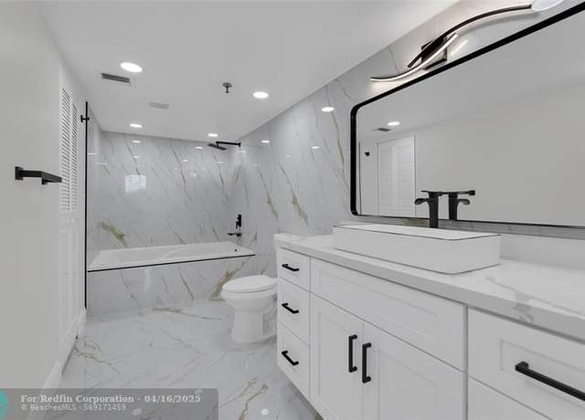 Property at 5260 NW 2nd Ave Ph -5, Boca Raton, FL 33487, 2 beds, 2 baths