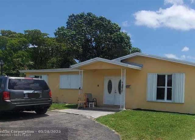 Property at 6100 NW 17th Ct, Sunrise, FL 33313, 5 beds, 3 baths