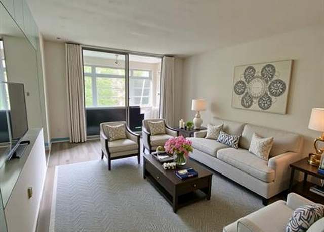 Property at 1681 NW 70th Ave #304, Plantation, FL 33313, 1 bed, 1.5 baths