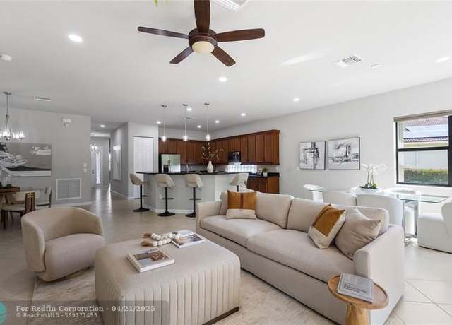 Property at 9428 Isles Cay Dr, Delray Beach, FL 33446, 3 beds, 2 baths