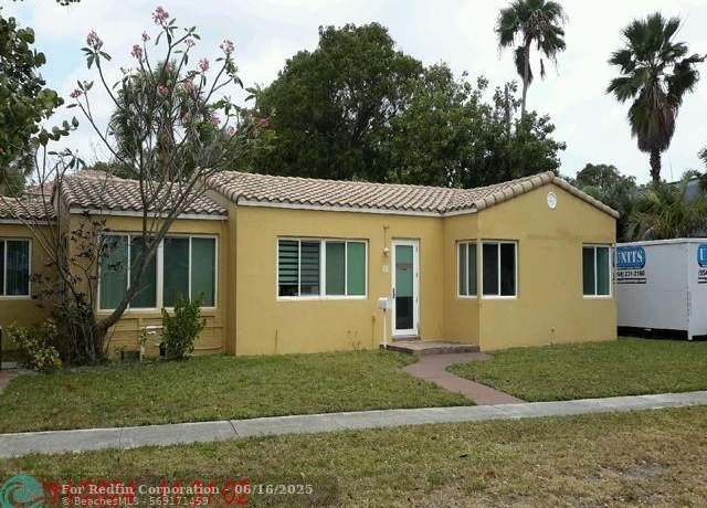 Property at 101 SE 19th St, Fort Lauderdale, FL 33316, 2 beds, 1 bath