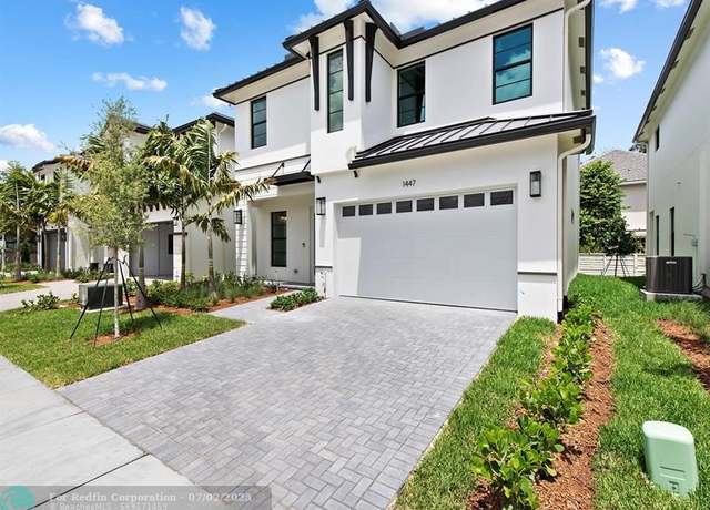 Property at 1434 SW 23rd St, Fort Lauderdale, FL 33315, 4 beds, 3.5 baths