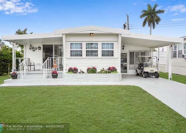 Property at 1951 SW 85th Ave, Davie, FL 33324, 2 beds, 2 baths
