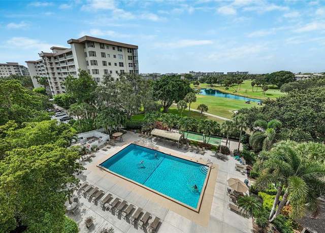 Property at 3507 Oaks Way #310, Pompano Beach, FL 33069, 3 beds, 2.5 baths
