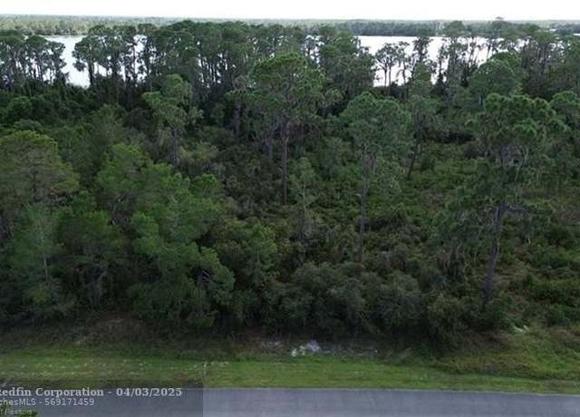 Property at 3029 Hawks Landing Cir, FL 33875