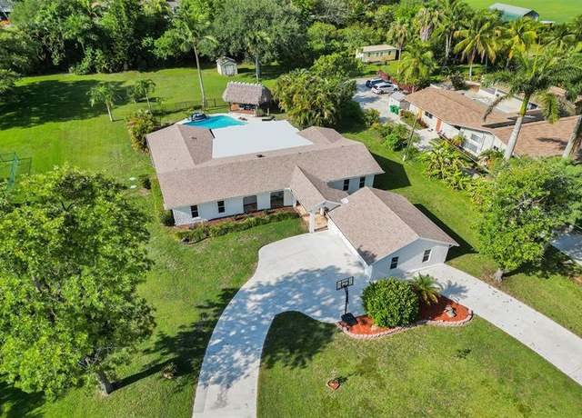Property at 13770 SW 18th Ct, Davie, FL 33325, 4 beds, 3 baths