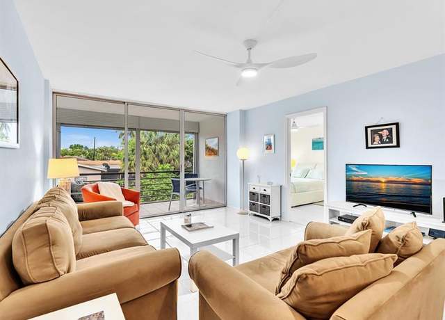 Property at 109 Royal Park Dr Unit 2F, Oakland Park, FL 33309, 2 beds, 2 baths