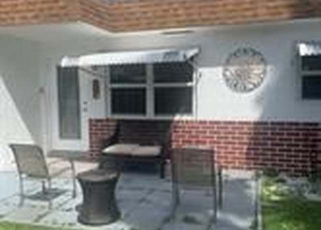 Property at 409 B SW Natura Ave, Deerfield Beach, FL 33441, 1 bed, 1.5 baths
