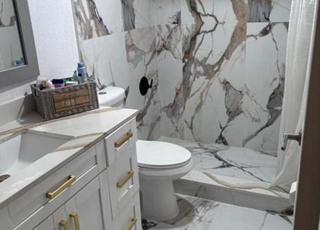 Property at 3141 NW 47th Ter #127, Lauderdale Lakes, FL 33319, 2 beds, 1.5 baths