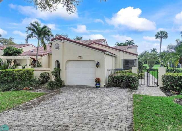 Property at 630 Deer Creek Emerald Way E, Deerfield Beach, FL 33442, 3 beds, 2 baths