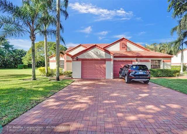 Property at 7592 Lexington Club Blvd Unit A, Delray Beach, FL 33446, 2 beds, 2 baths