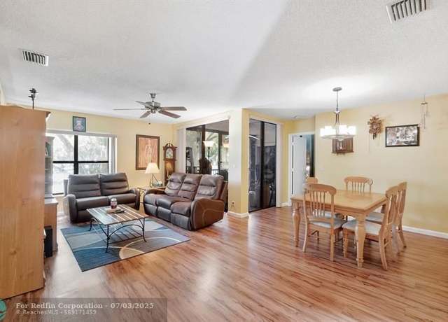 Property at 4517 Carambola Cir S #27290, Coconut Creek, FL 33066, 3 beds, 2 baths