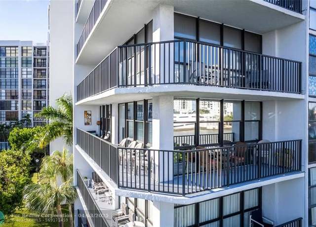 Property at 1000 Parkview Dr #420, Hallandale, FL 33009, 3 beds, 2 baths