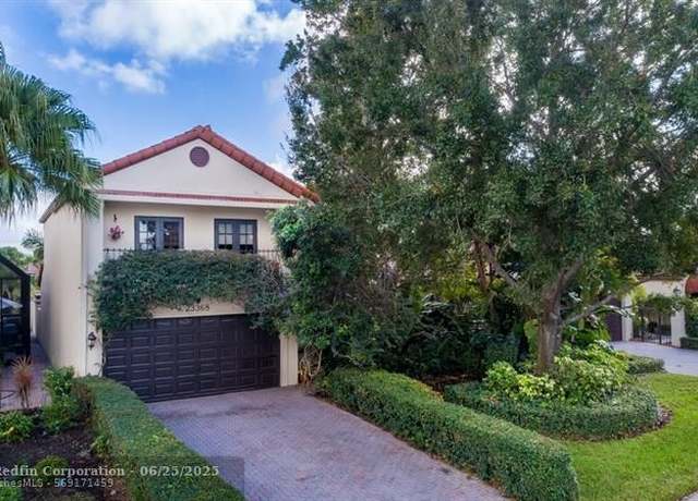 Property at 23368 S Mirabella Cir, Boca Raton, FL 33433, 4 beds, 2.5 baths