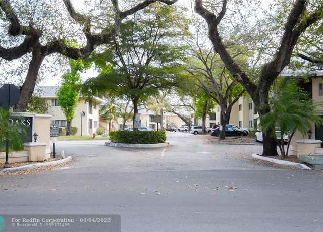 Property at 2550 SW 18th Ter #1705, Fort Lauderdale, FL 33315, 2 beds, 2 baths