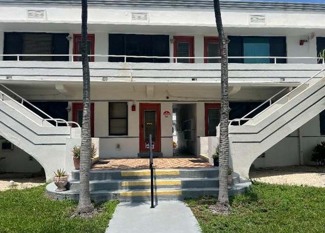Property at 311 Liberty St #18, Hollywood, FL 33019, 1 bath