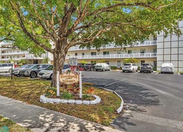 Property at 1025 SE 4th Ave #102, Dania, FL 33004, 2 beds, 2 baths