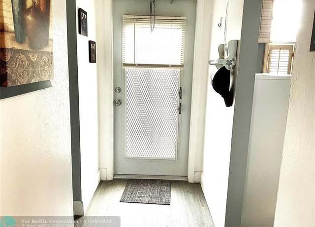 Property at 5003 NW 35th St #505, Lauderdale Lakes, FL 33319, 1 bed, 1 bath